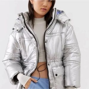Urban Outfitters Alice Silver Puffer Jacket NWT